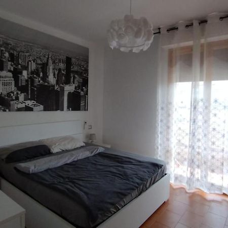 La Casa Dei Viaggiatori - Viareggio - Posto Auto Gratuito Apartment Exterior foto