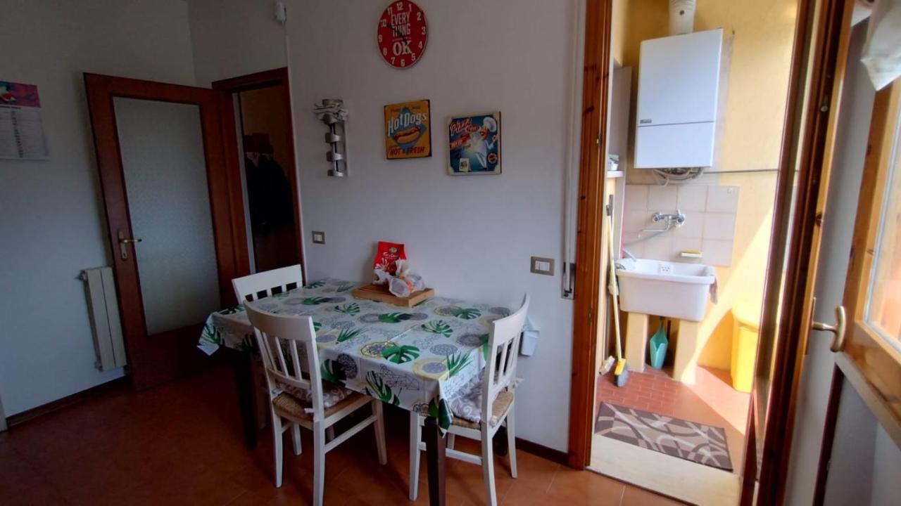 La Casa Dei Viaggiatori - Viareggio - Posto Auto Gratuito Apartment Exterior foto