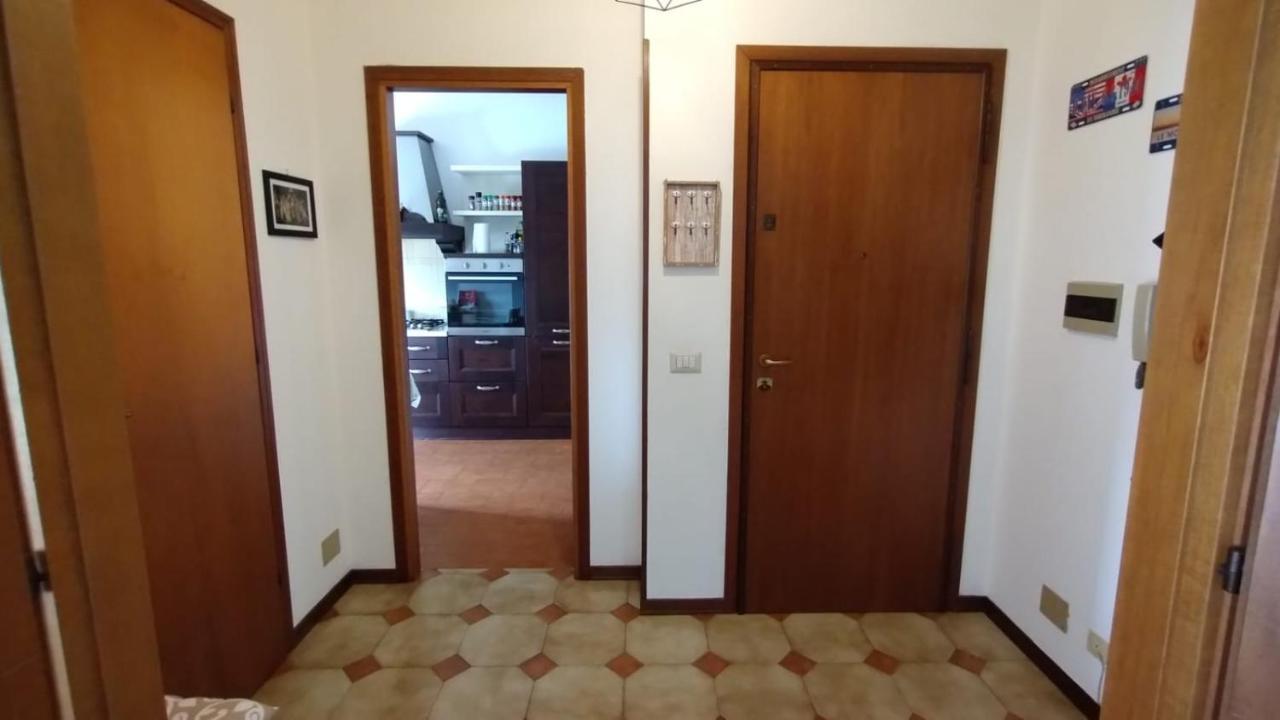 La Casa Dei Viaggiatori - Viareggio - Posto Auto Gratuito Apartment Exterior foto